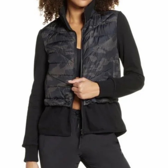 Zella Jackets & Blazers - Zella Hybrid Camo Puffer Jacket